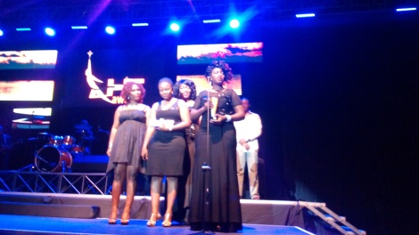 Olivia Zziwa receives, HIT AWARD 2015 for TV Personality of the year.